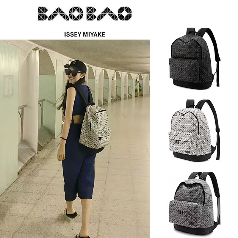 New กระเป๋า issey Miyake BAOBAO DAYPACK BAG...