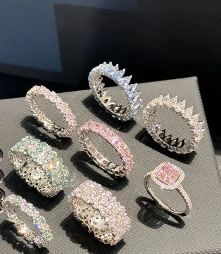 แหวน Cartier ซึ่งเป็นแบรนด์เครื่องประดั...